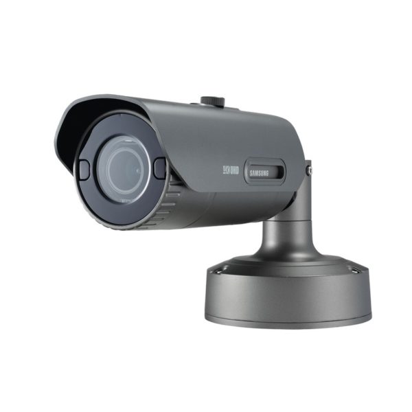 PNO-9080R - SAMSUNG WISENET (HANWHA) - Camara Bullet 4K Auto-Seguimiento Digital  H.265 Lente Motorizado 4.5 a 10 mm